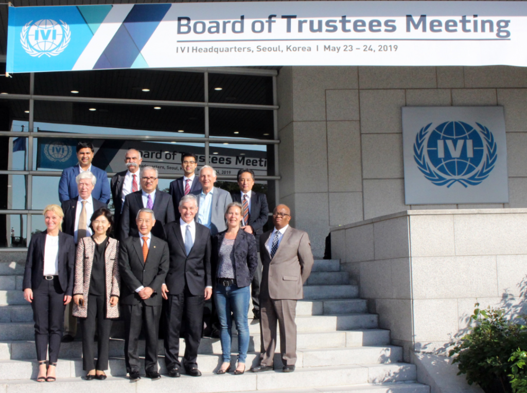 IVI´s Board of Trustees welcomes new members at annual meeting