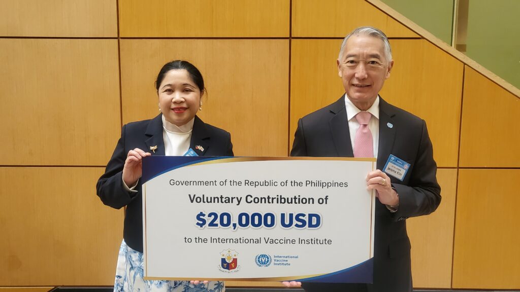 필리핀 정부, 국제백신연구소(IVI)에 기부금 전달